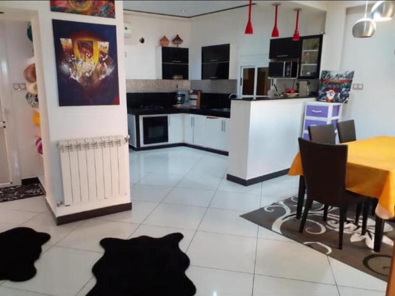 Villa. Location. Oran maison portes