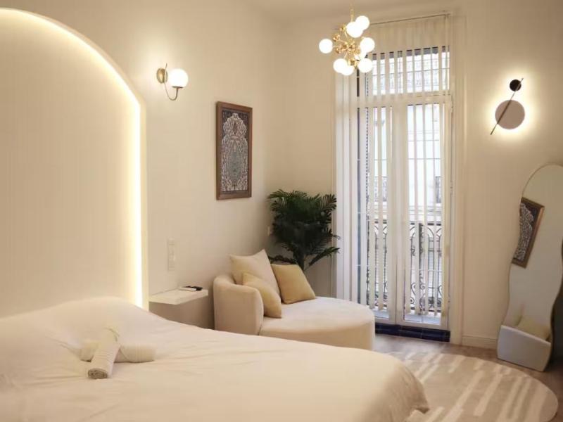 Studio moderne plein centre vue sur la Cathédrale F1 F2 F3