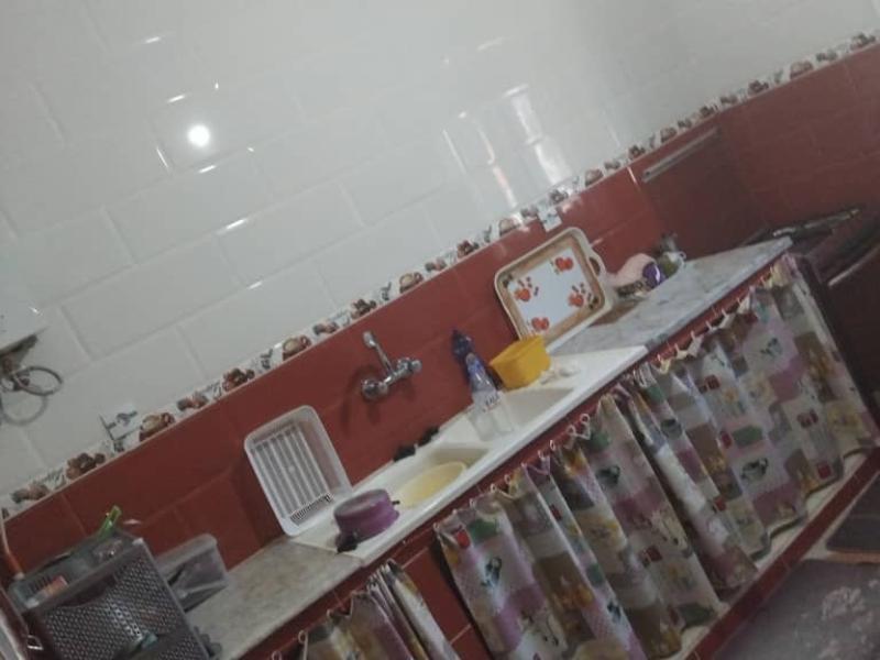 F 2 pour location a Delys maison interne