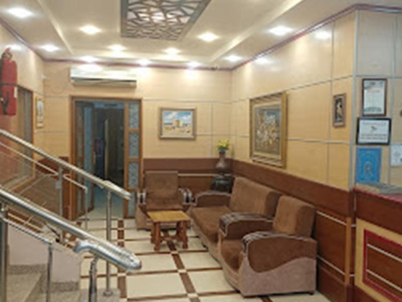Royal Hôtel maison portes