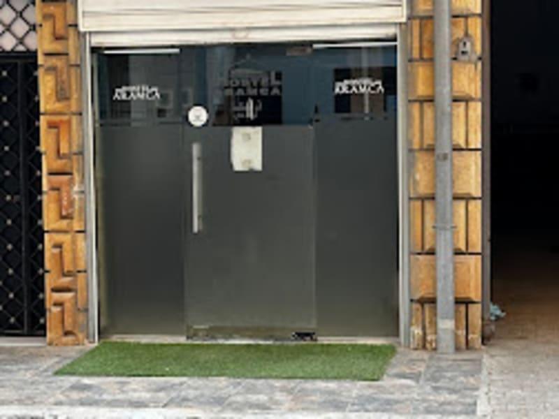 Hostel Aramca maison portes