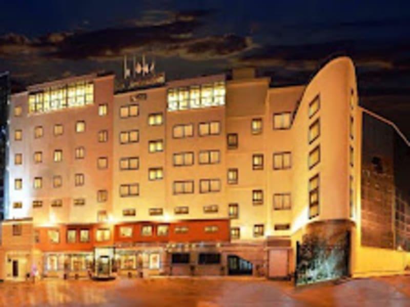 Les Ambassadeurs Oran maison interne