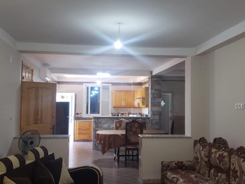 Charmant Appartement au Calme maison portes