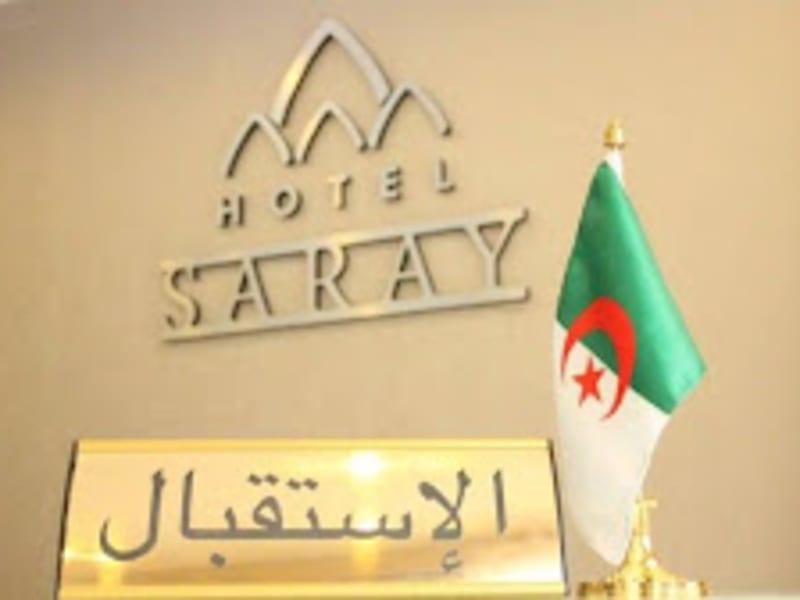 Hôtel Saray maison portes