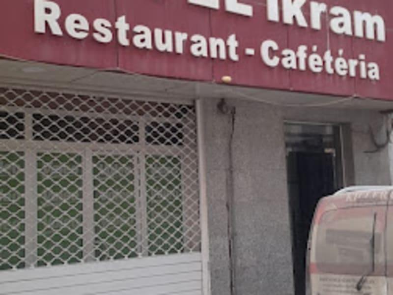Hotel Ikram Oran maison portes