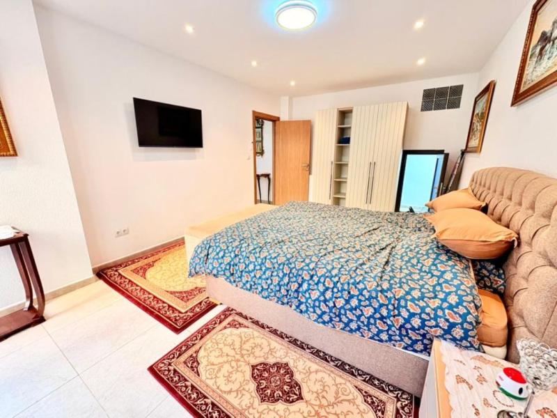 APPARTEMENT AVEC PISCINE Chambres 2