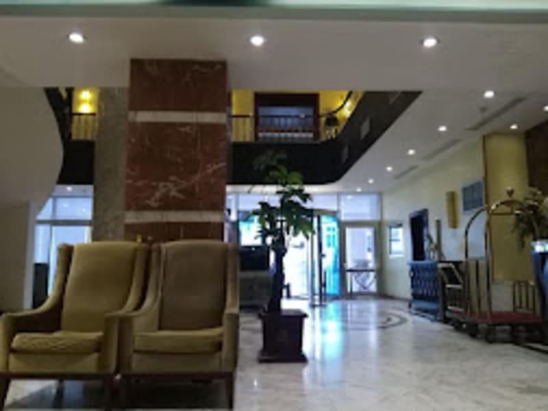 Hôtel Oasis maison interne