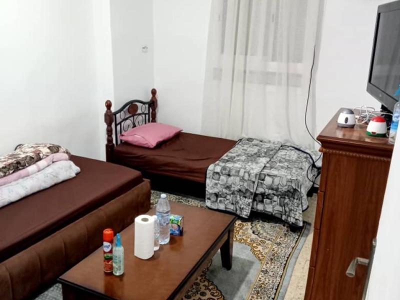 F3 Alger bab ezzouar  maison portes