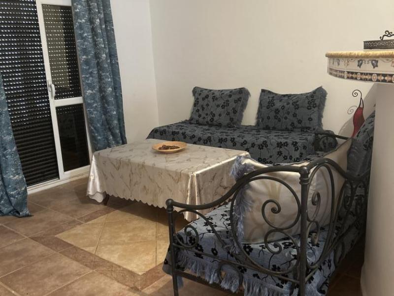 Appartement F3 dans résidence calme maison portes