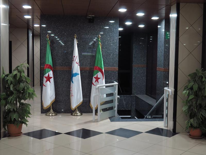 El Dey 2 maison portes