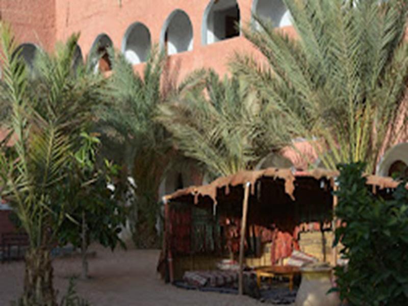 Hotel Caravansérail maison portes