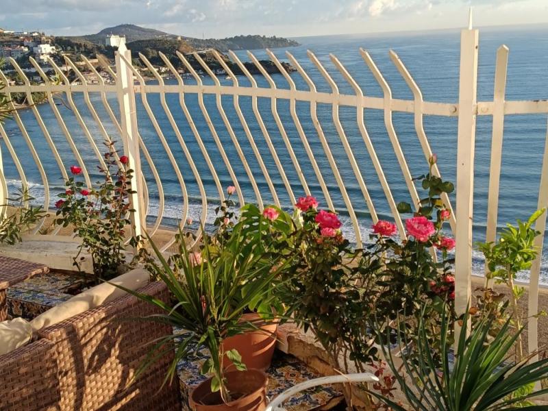 Un très joli appartement f4 vue sur mer  Chambres