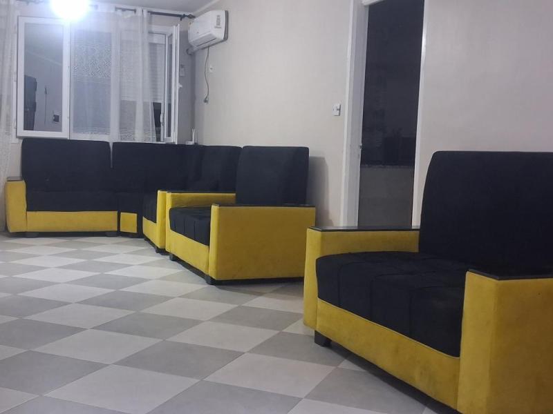 Maison spacieuse avec garage, un endroit calme et sécurisé  F1 F2 F3