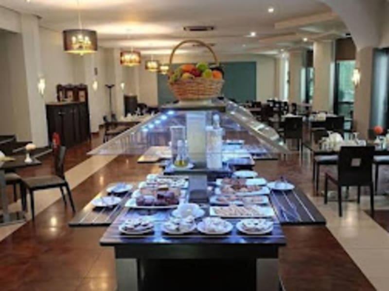 Maraval Hôtel  maison interne