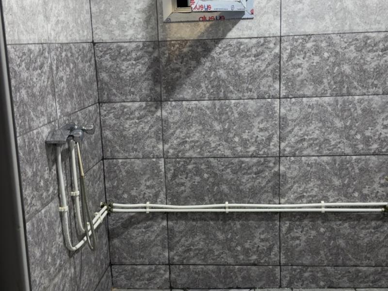 Appartement  moderne proche de toute commodités  maison portes