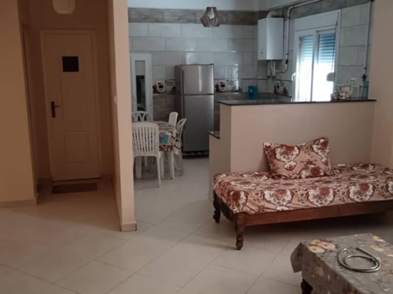 Location F3 vacances à boumerdes maison portes