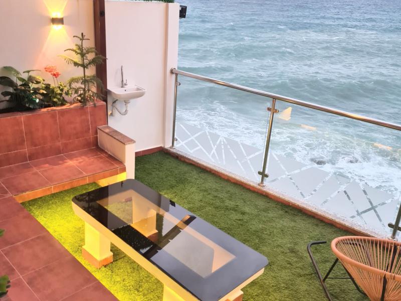 Très joli F3 avec vue sur mer à seulement 1h d'Alg Chambres 2