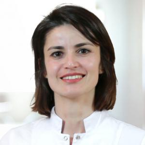 Dr. Ayşe Akkuş