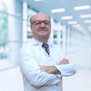 Prof. Dr. İzzet YAVUZ