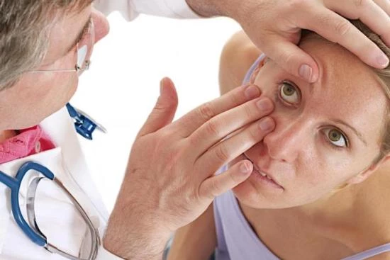 علاج سرطان العين في تركيا